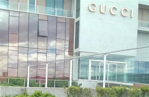 sede amministrativa gucci scandicci|gucci sito ufficiale.